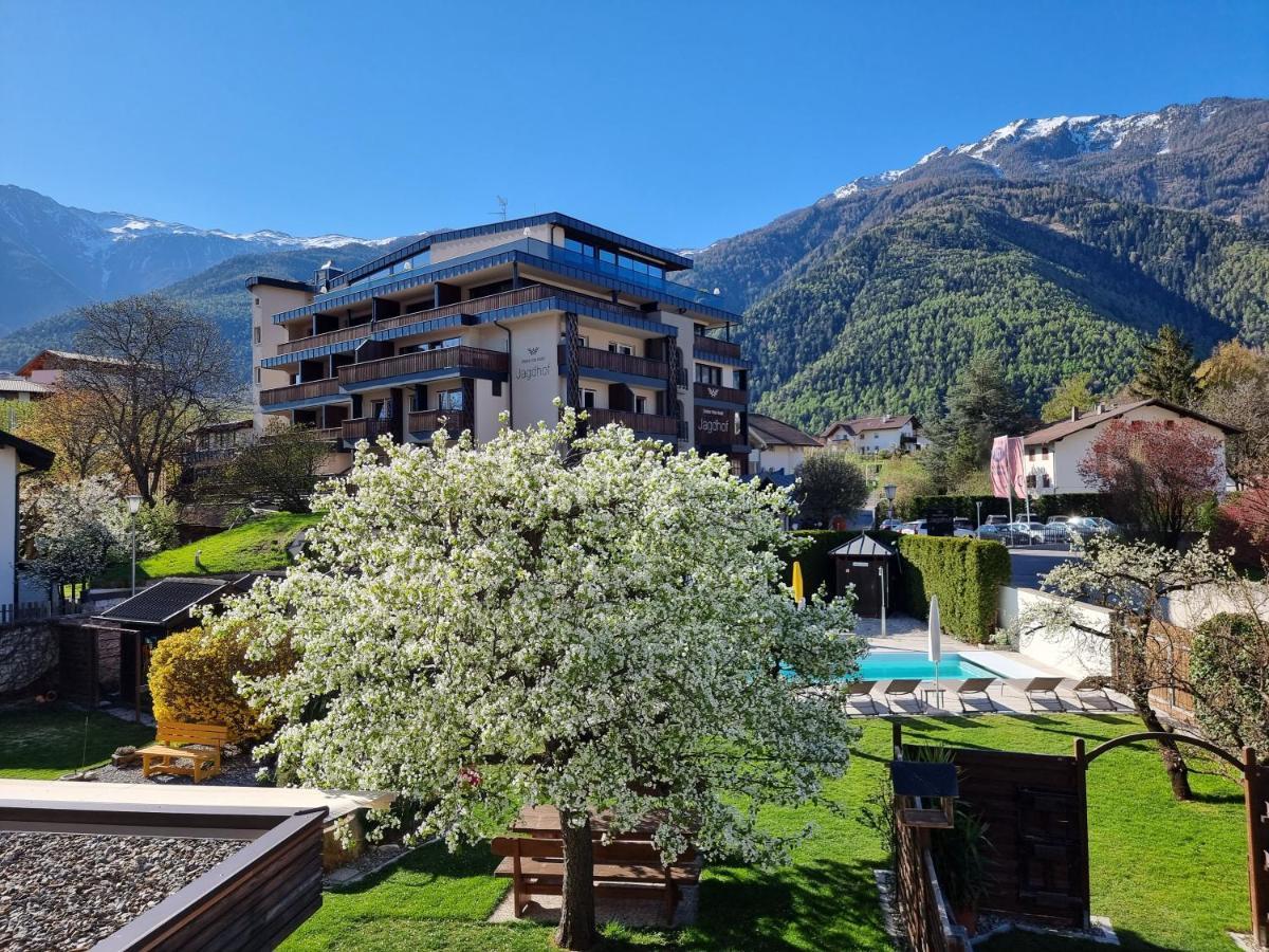 Pension Sattlerenglhof Latsch Exterior foto
