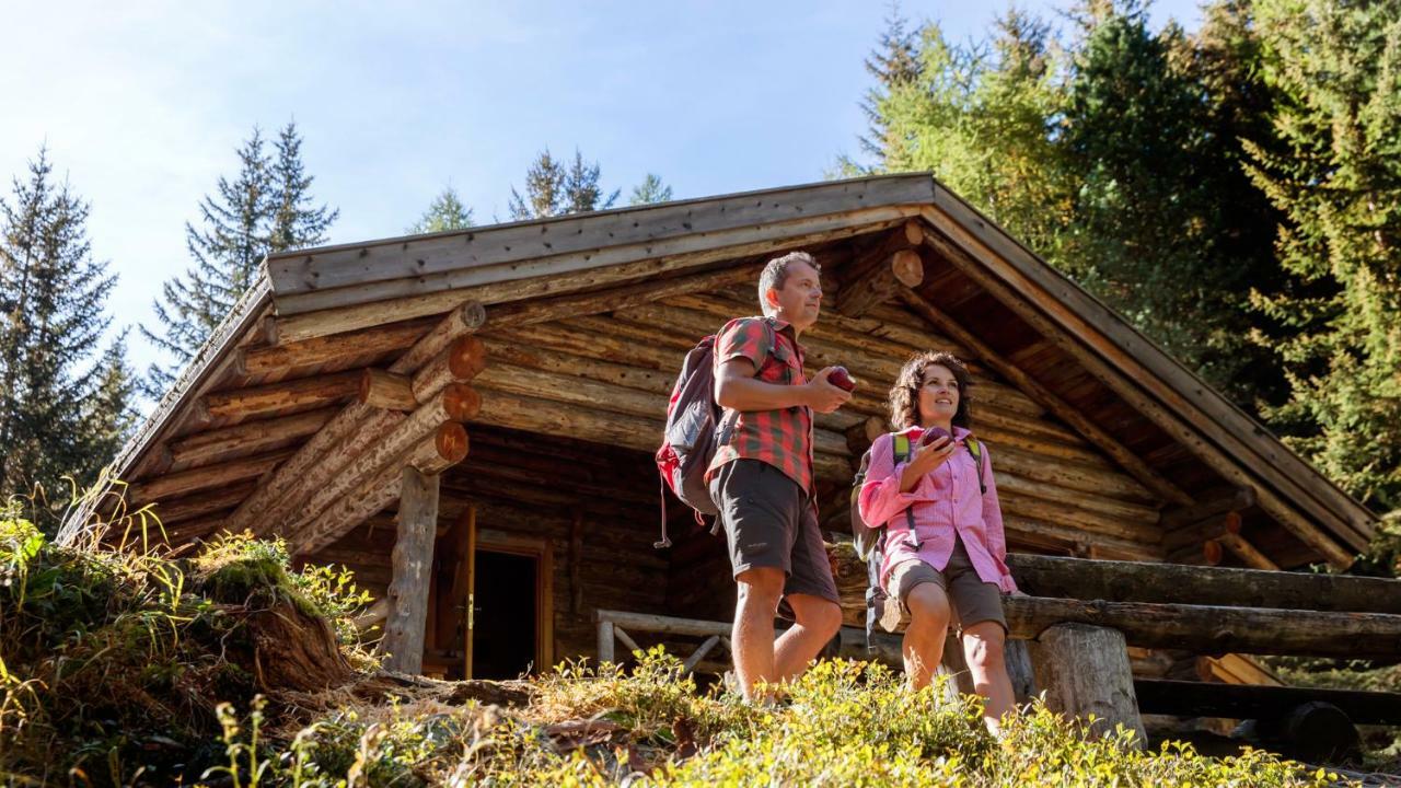 Pension Sattlerenglhof Latsch Exterior foto